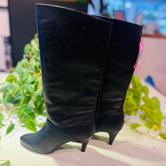 NWT-Rare Vintage Canadian Leather Winter Boots – Shearling Lined – Size 7B - Picture 3 of 14